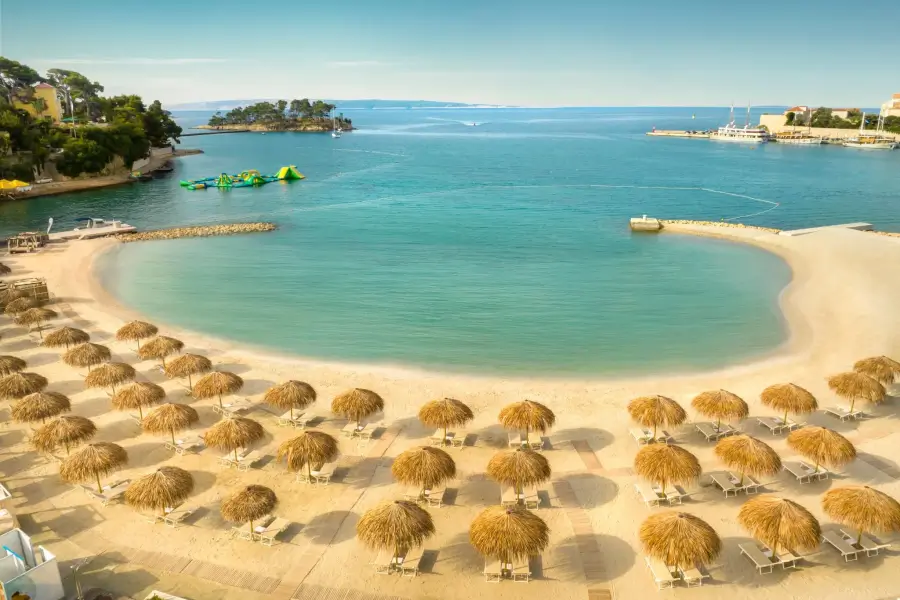 otok Rab - hotel Valamar Padova - plaža