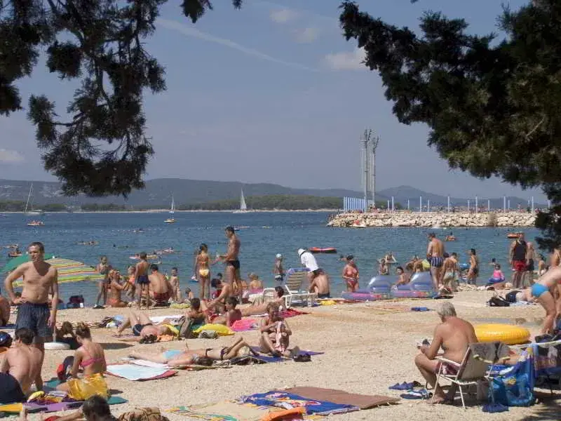 Biograd na Moru - hotel Kornati - plaža