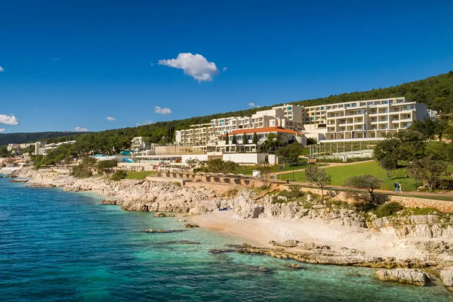 Rabac - Valamar Bellevue - plaža