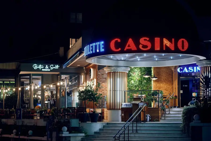 Opatija - hotel Paris - splošni pogled