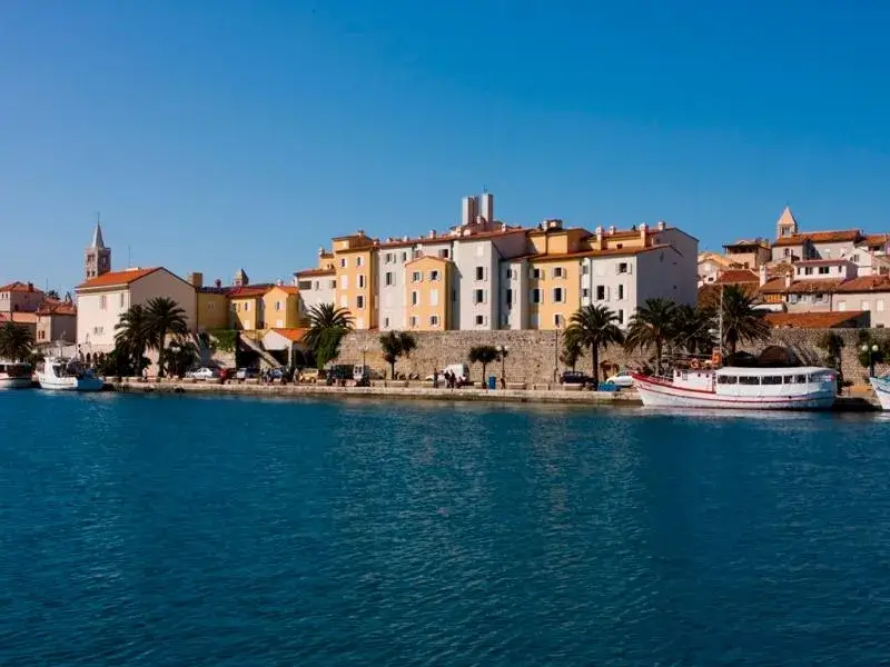 otok Rab - hotel International - splošen pogled