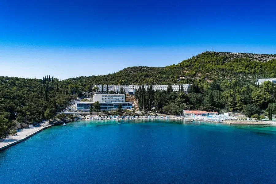 Slano - hotel Osmine- splošen pogled