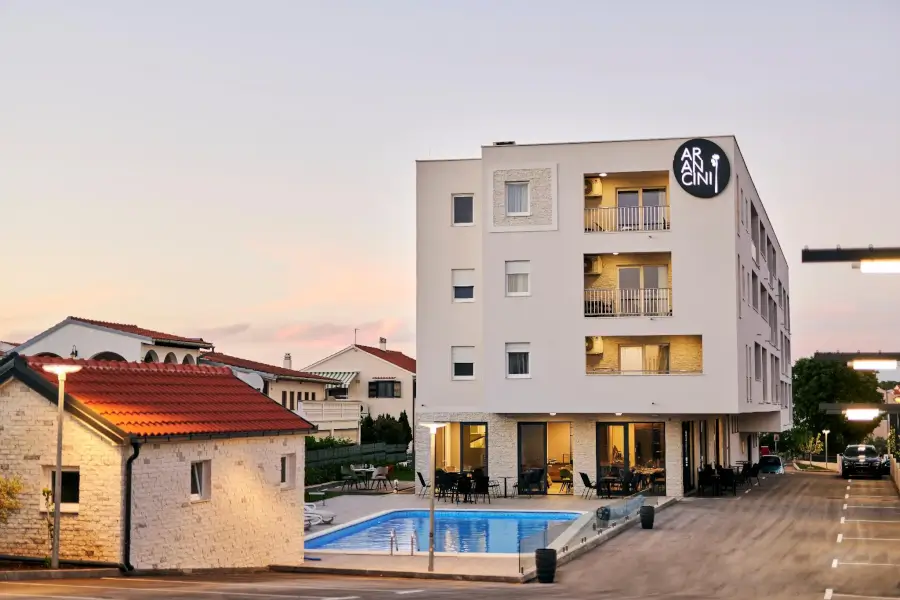 Vodice-ARANCINI RESIDENCE-splošen pogled