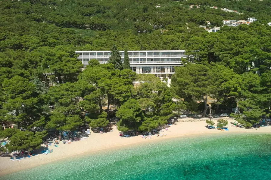 Brela-Bluesun hotel Maestral-Splošen pogled