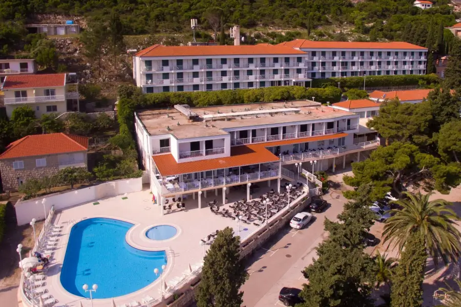 Pelješac - hotel Faraon-Splošni pogled