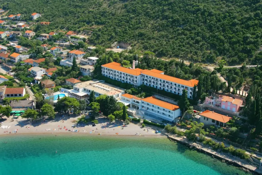 Pelješac - hotel Faraon-Splošni pogled