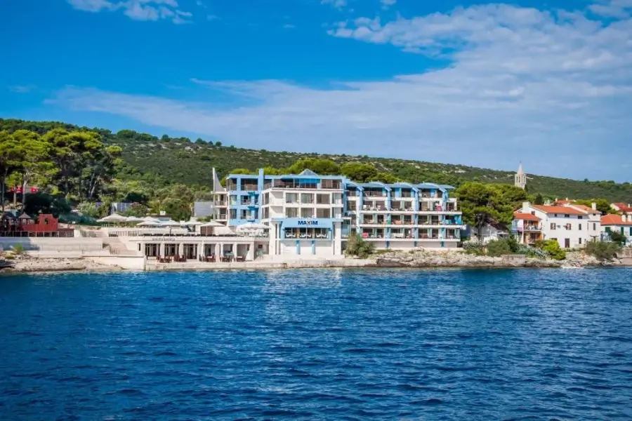 Dugi otok-hotel Maxim-Splošen pogled
