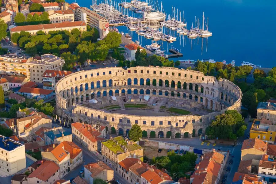 Pula - arena