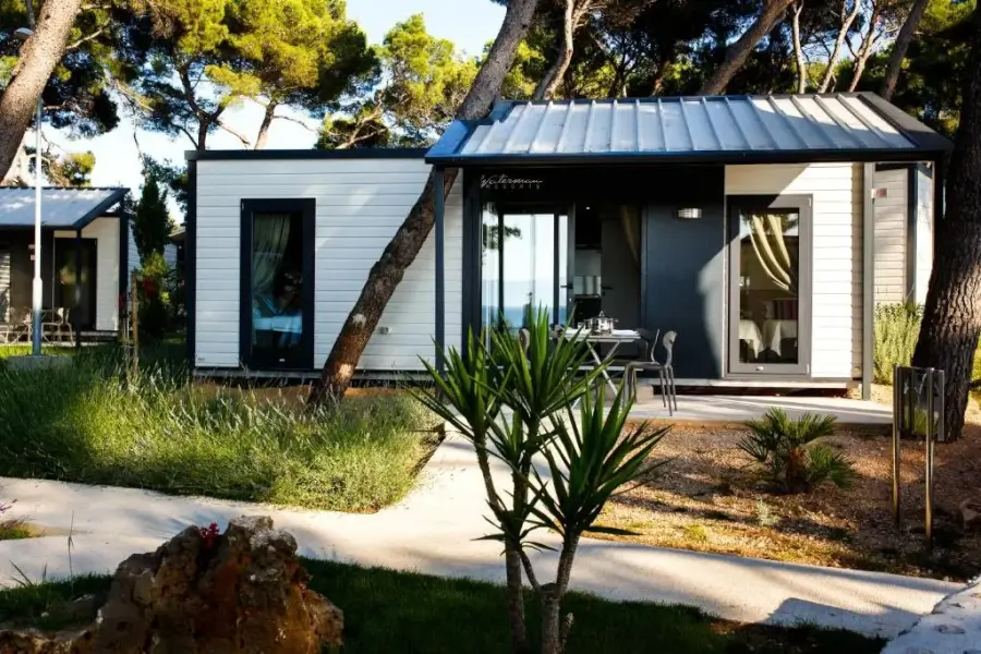 Brač - Waterman Beach village - mobilna hišica