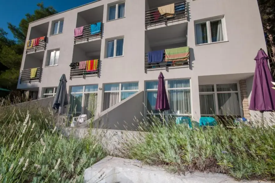 Dugi otok-dep.Agava/Mirta-Splošen pogled