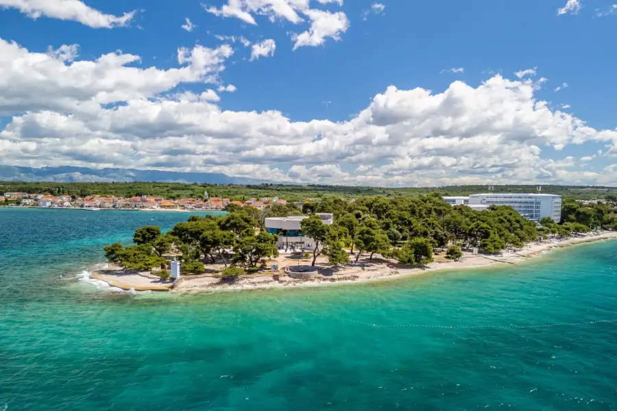 Hotel Pinija - lokacija