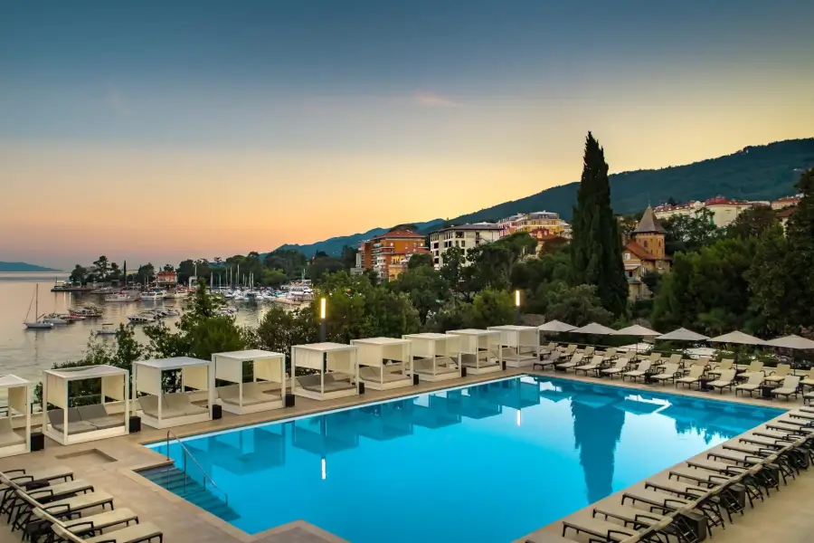 Opatija - hotel Ambasador- bazen